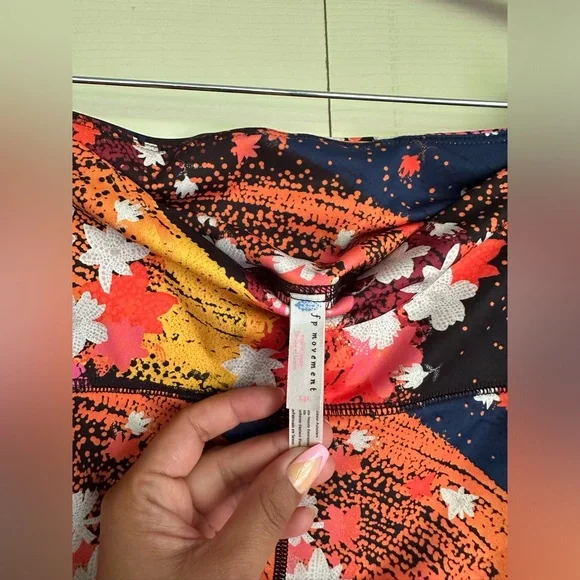 Free People Movement Liza colorfull leggings size small - Picture 6 of 10